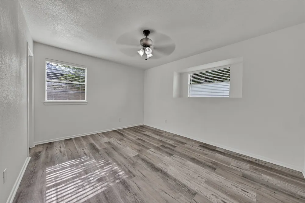 3407 NE 10th Street Mineral Wells, TX 76067