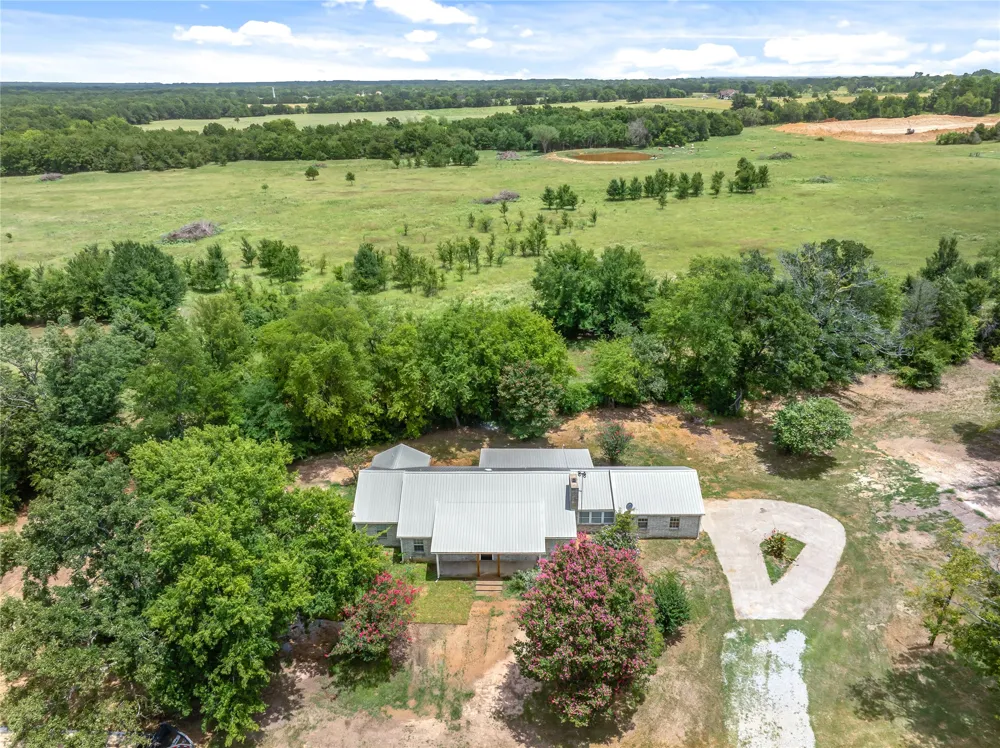 257 Private Rd 7219 Wills Point, TX 75169