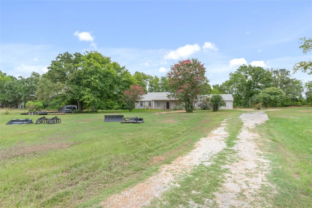 257 Private Rd 7219 Wills Point, TX 75169