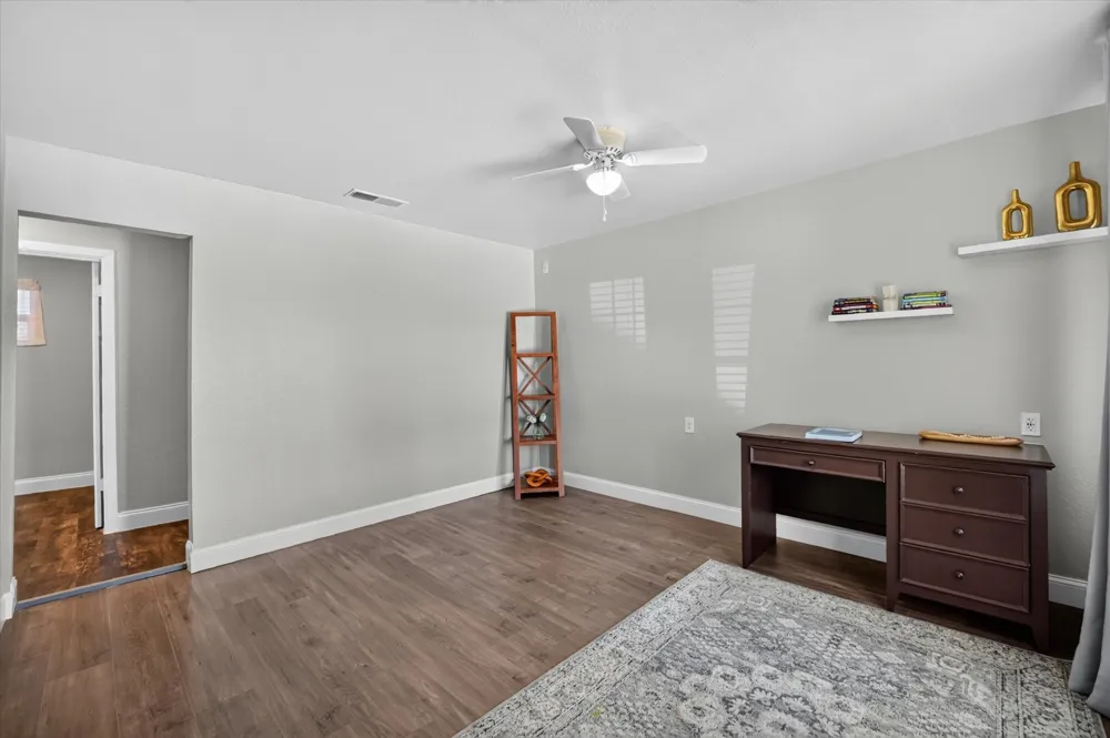 7725 FM 2164 Sanger, TX 76266