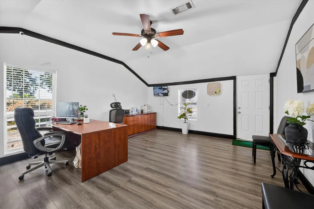 7725 FM 2164 Sanger, TX 76266