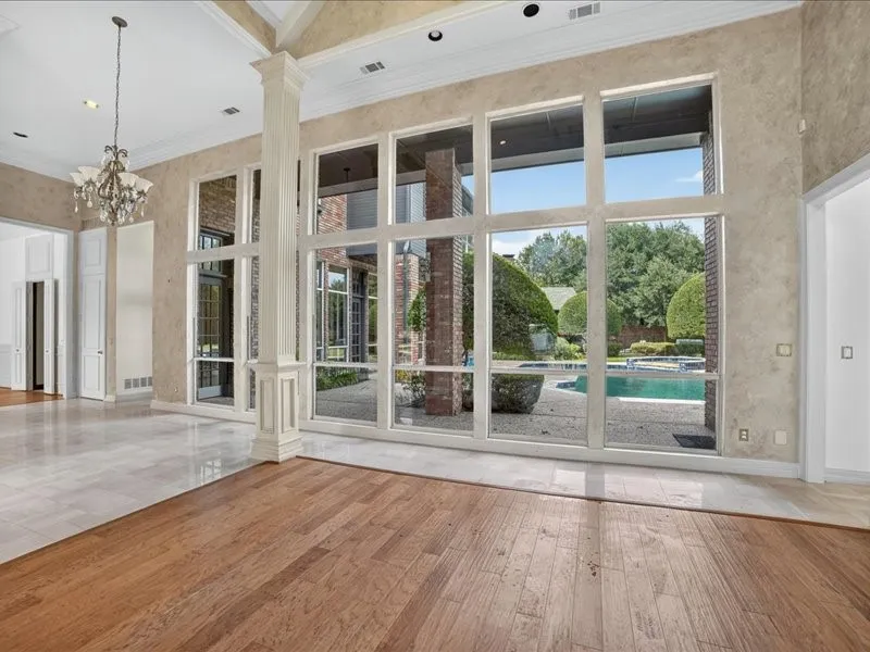 5201 Windjammer Road Plano, TX 75093