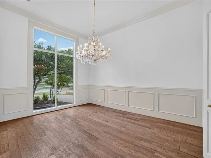 5201 Windjammer Road Plano, TX 75093