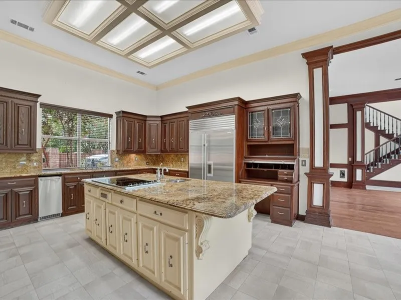 5201 Windjammer Road Plano, TX 75093