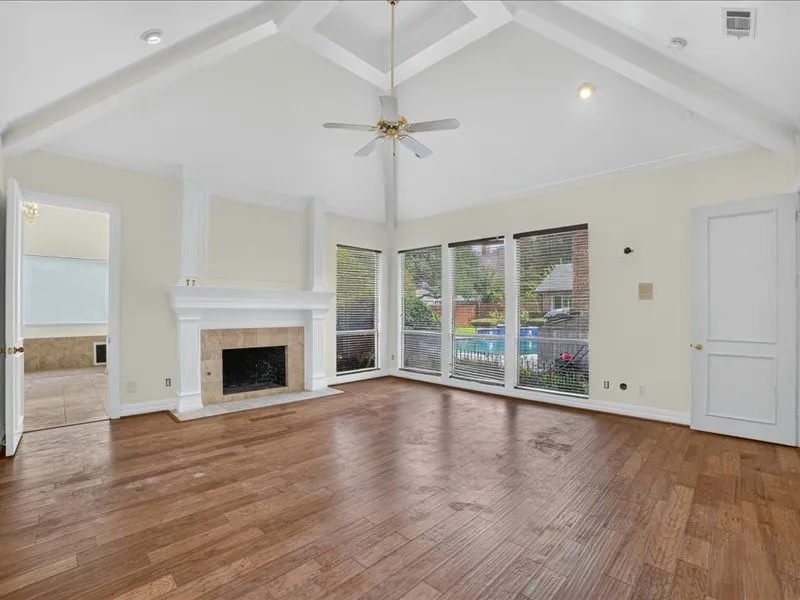 5201 Windjammer Road Plano, TX 75093