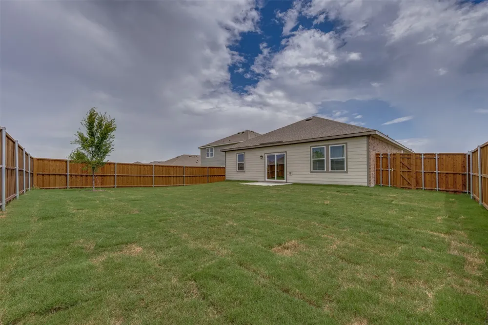 1425 Elliott Road Howe, TX 75459