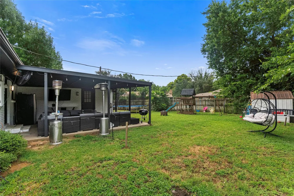 8128 Newman Drive North Richland Hills, TX 76180