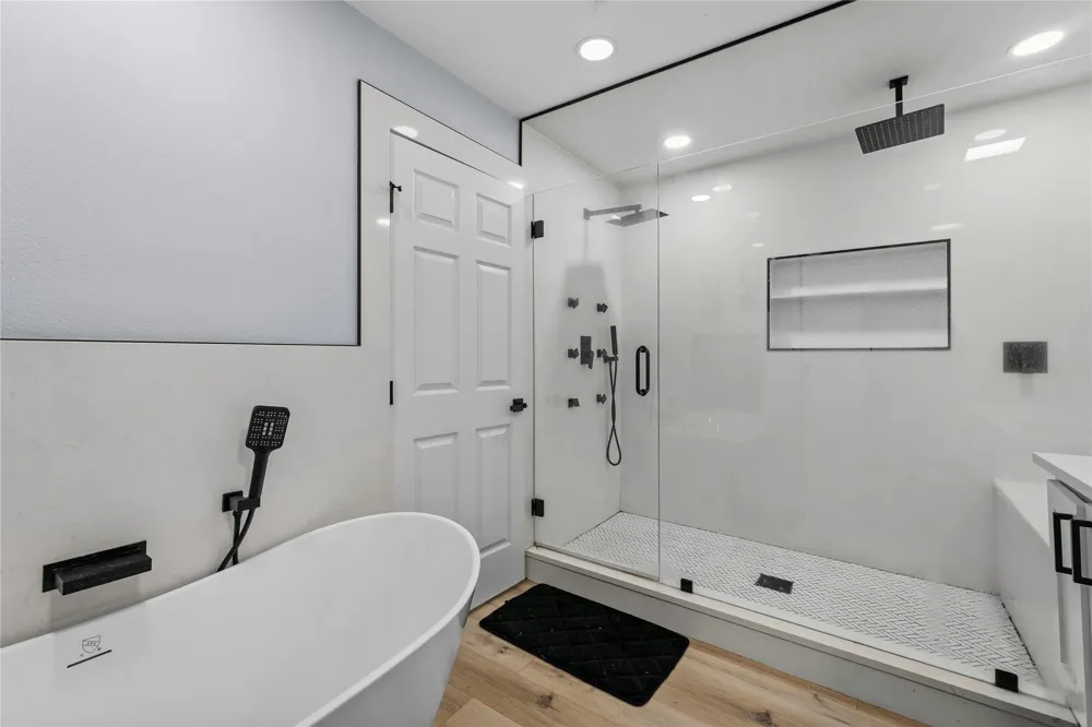 8128 Newman Drive North Richland Hills, TX 76180