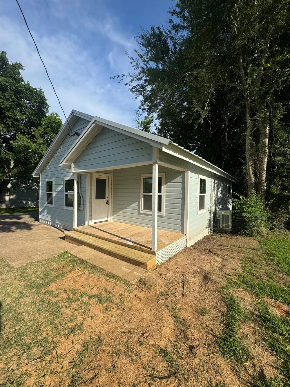 606 W Wolfe Street Grand Saline, TX 75140