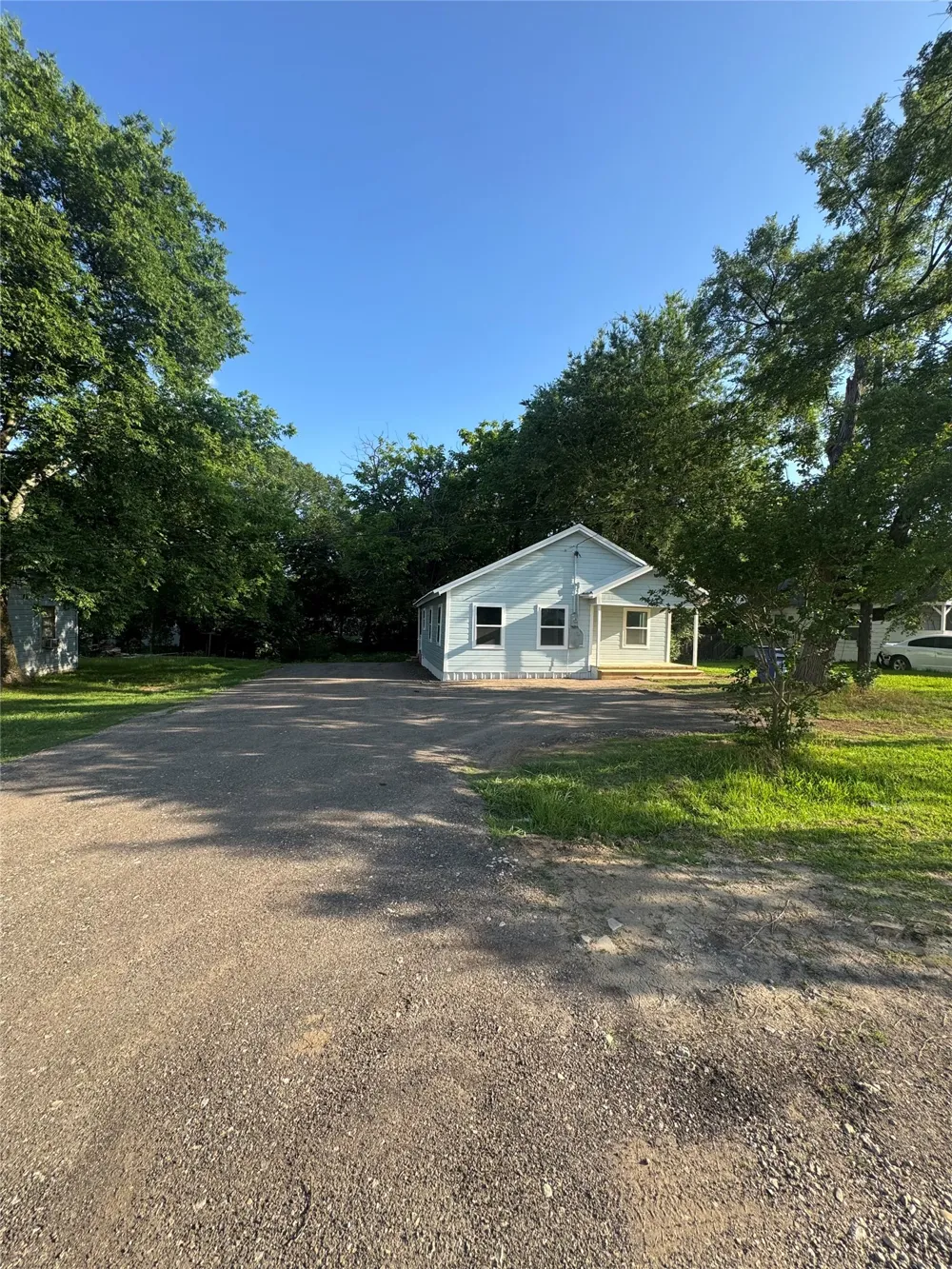 606 W Wolfe Street Grand Saline, TX 75140