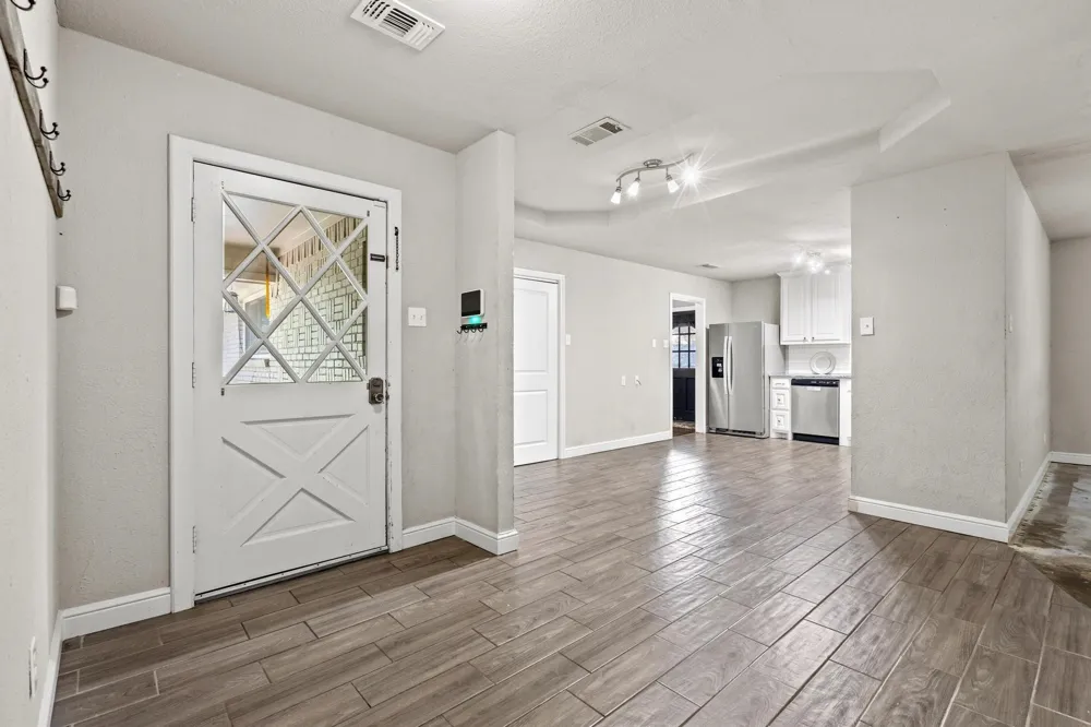 878 Main Drive Van Alstyne, TX 75495