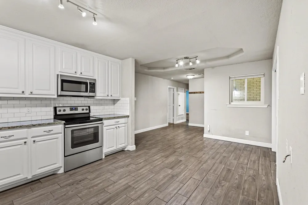 878 Main Drive Van Alstyne, TX 75495