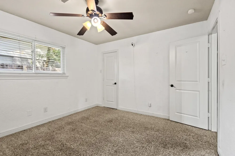 878 Main Drive Van Alstyne, TX 75495