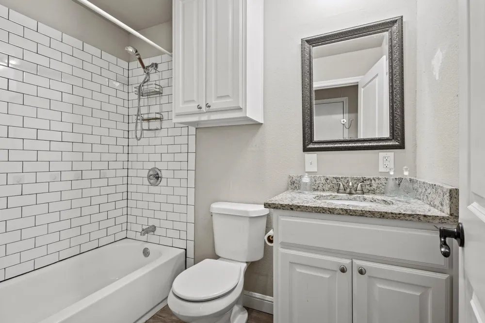 878 Main Drive Van Alstyne, TX 75495