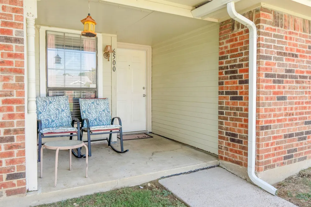 6500 Hughes Drive Watauga, TX 76148