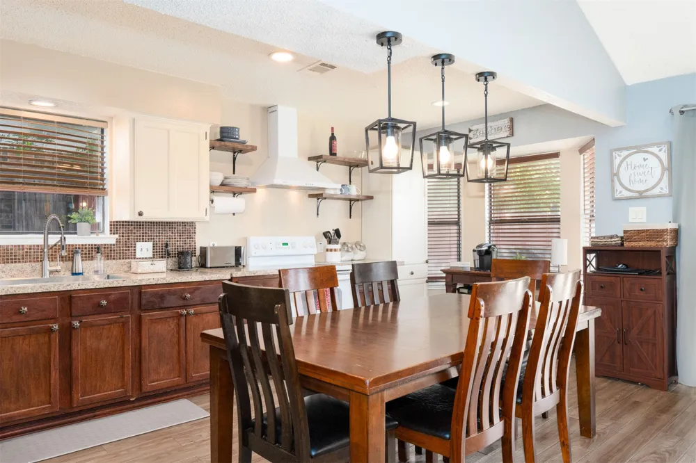 6500 Hughes Drive Watauga, TX 76148