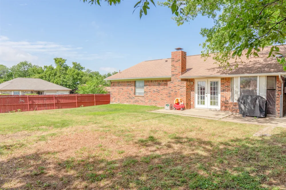 6500 Hughes Drive Watauga, TX 76148