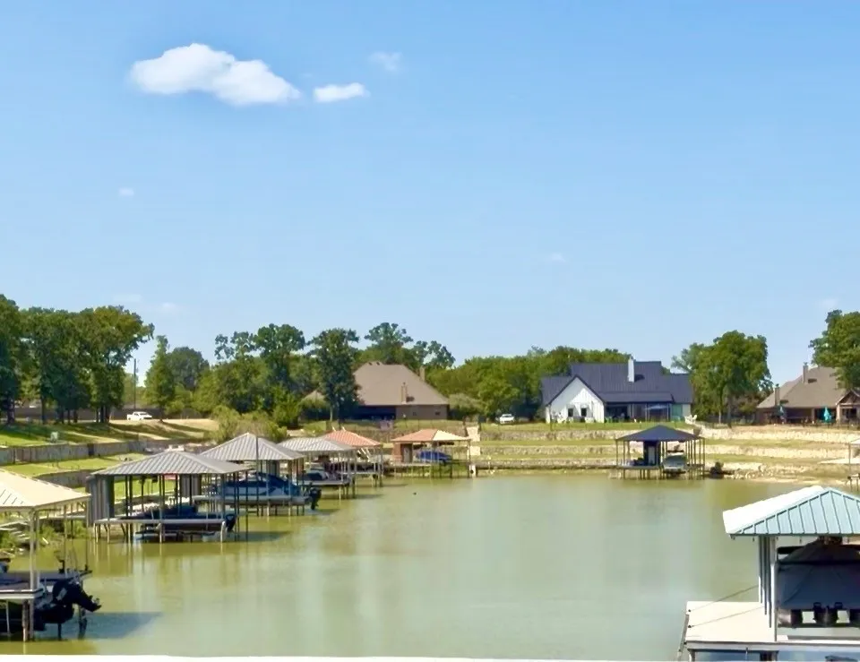 1540 Laguna Bay Drive Pelican Bay, TX 76020