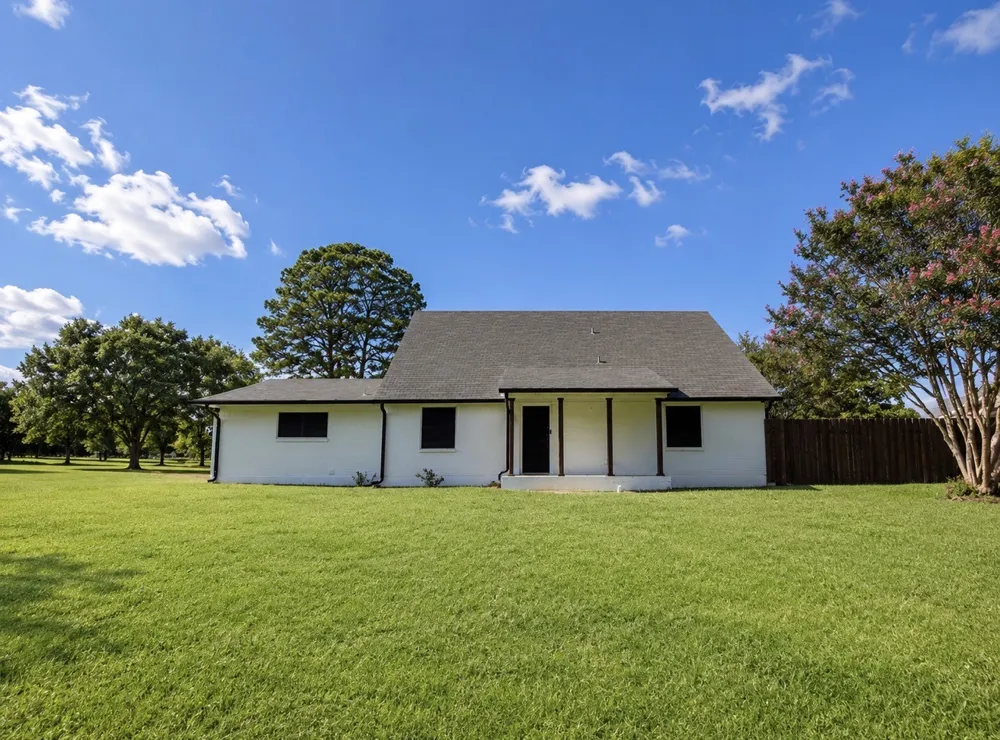 519 Clearwater Road Grand Saline, TX 75140