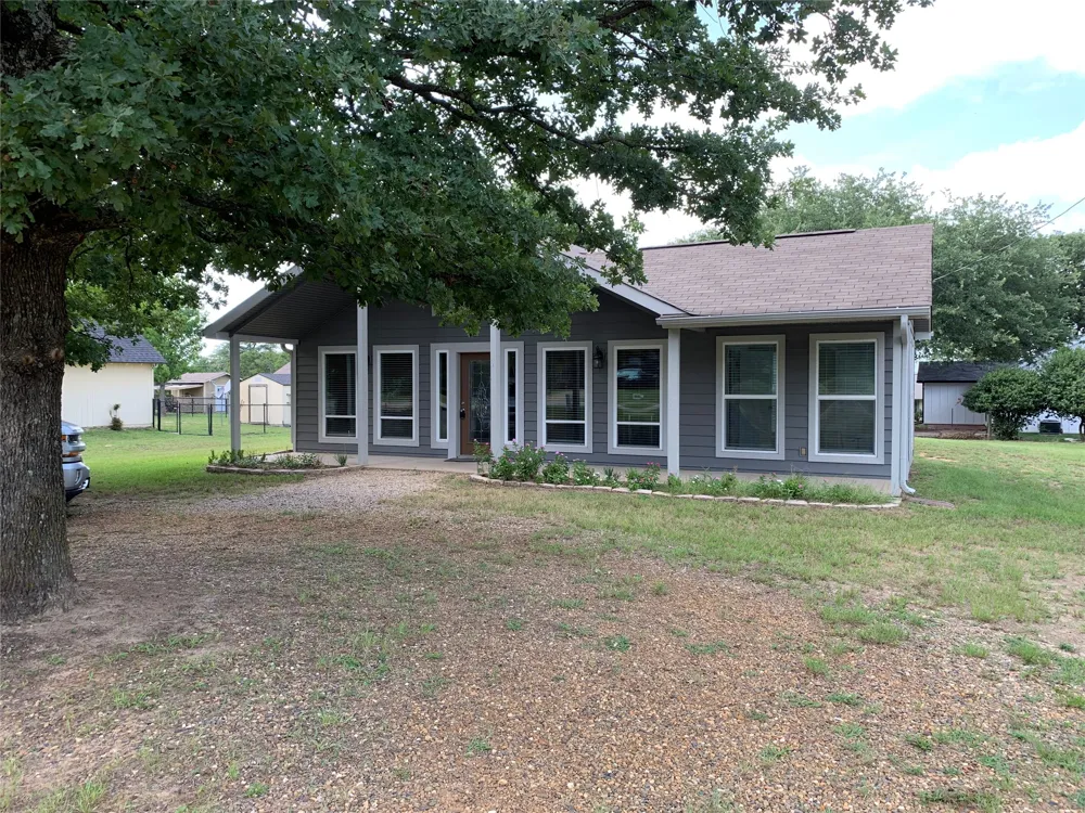 411 Cimarron Trail Holly Lake Ranch, TX 75765