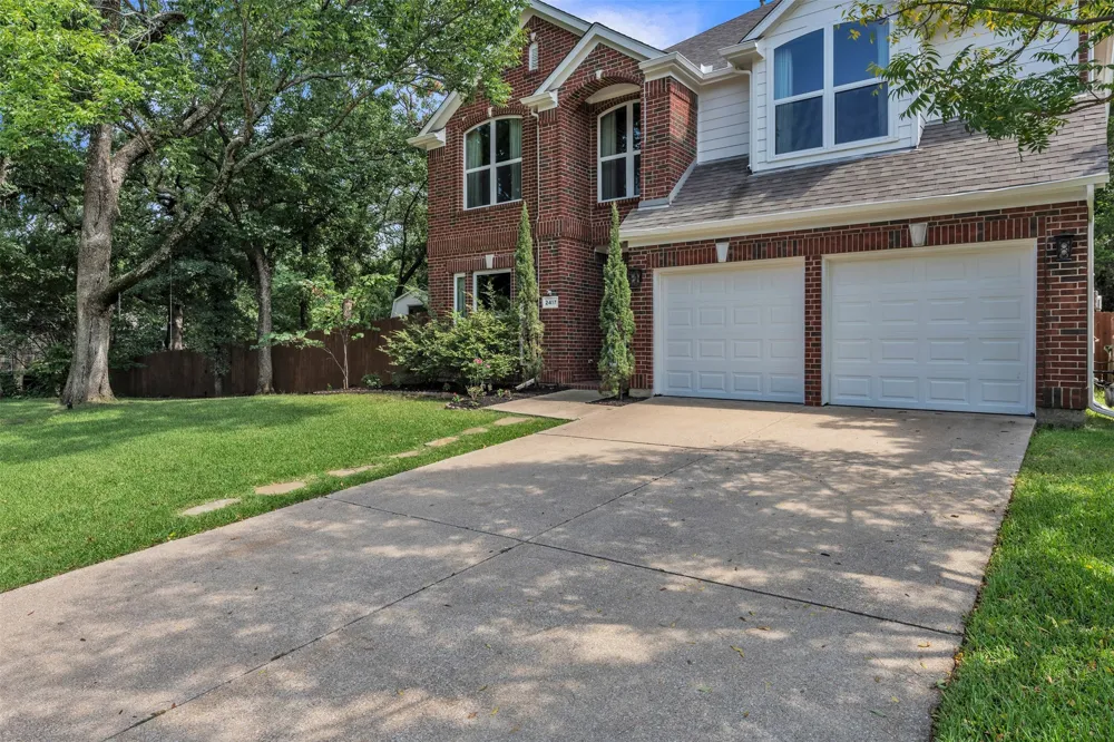 2417 Bonham Trail Grapevine, TX 76051