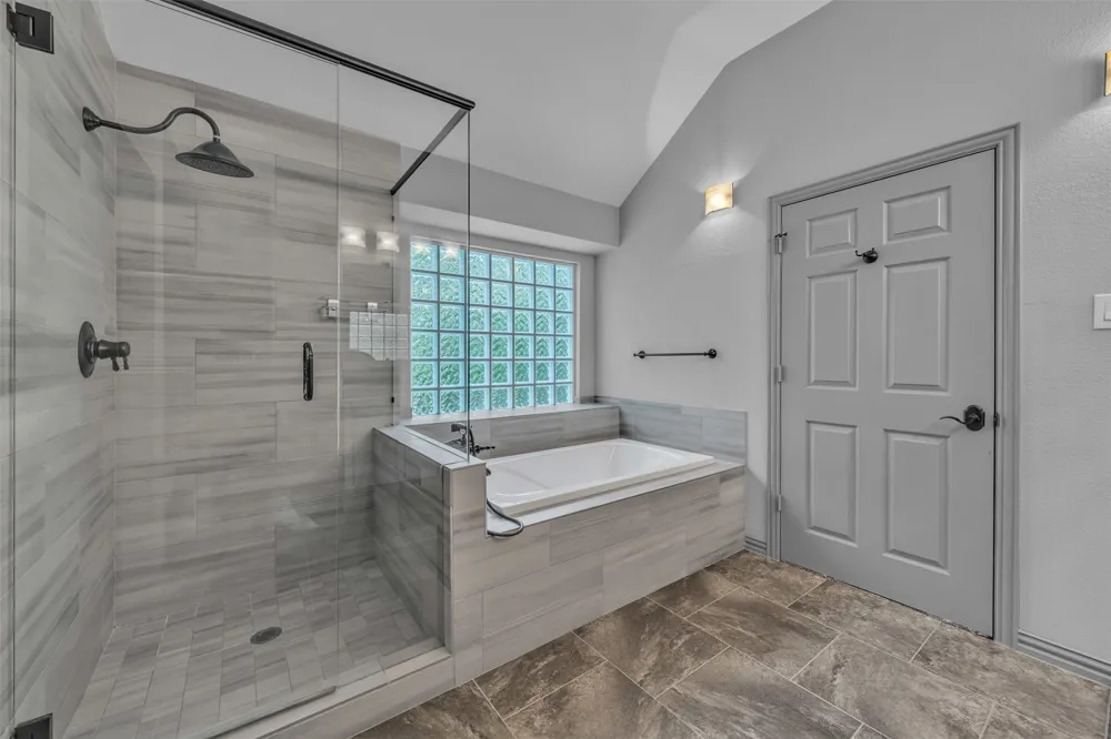 2417 Bonham Trail Grapevine, TX 76051