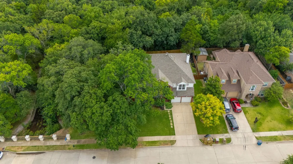 2417 Bonham Trail Grapevine, TX 76051