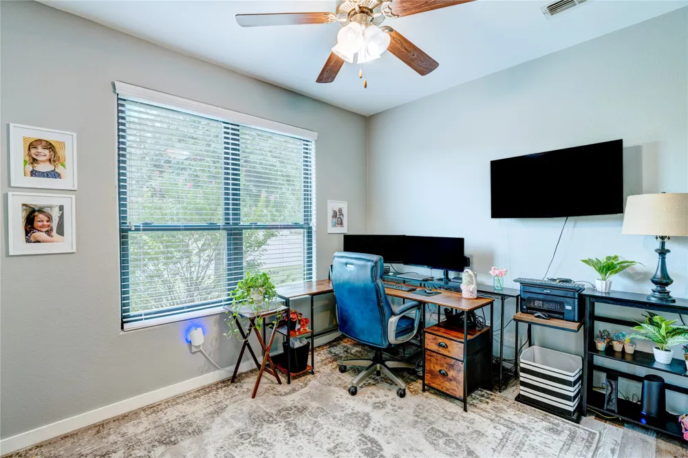 1201 Meadowlakes Azle, TX 76020
