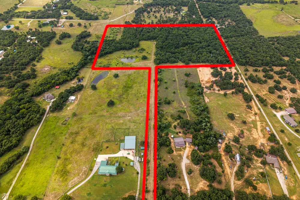 1475 County Road 3838 Bridgeport, TX 76426