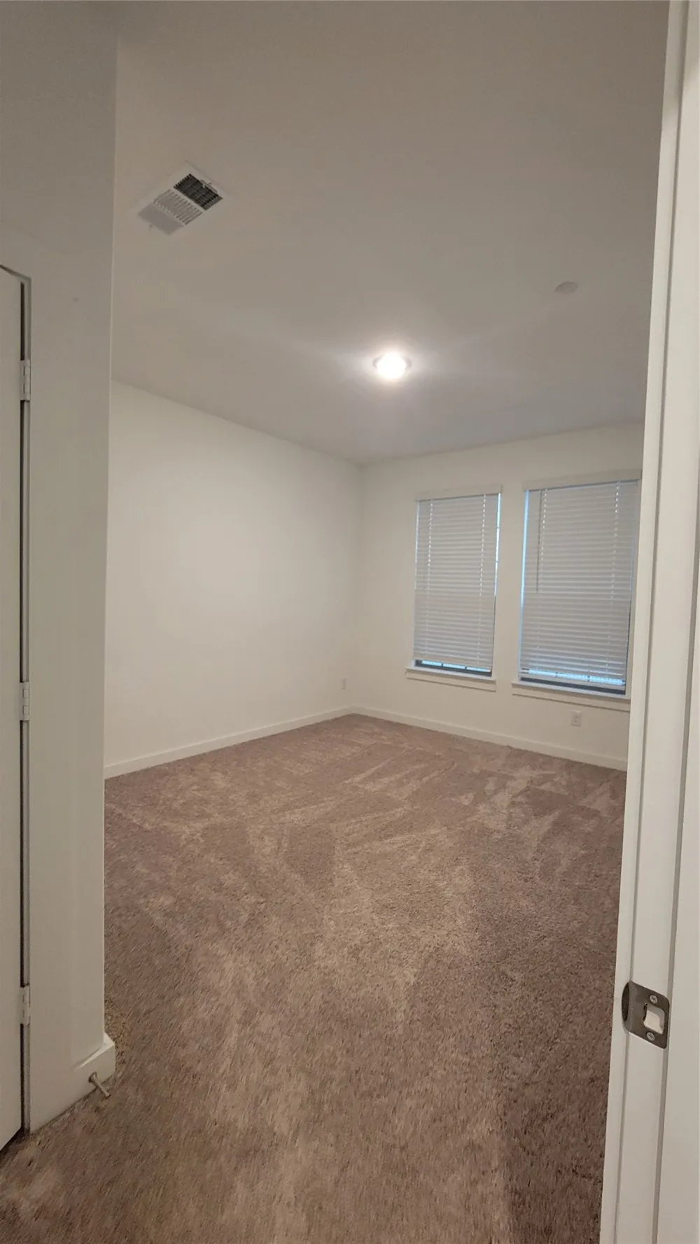 2739 Levee Lane Lewisville, TX 75067