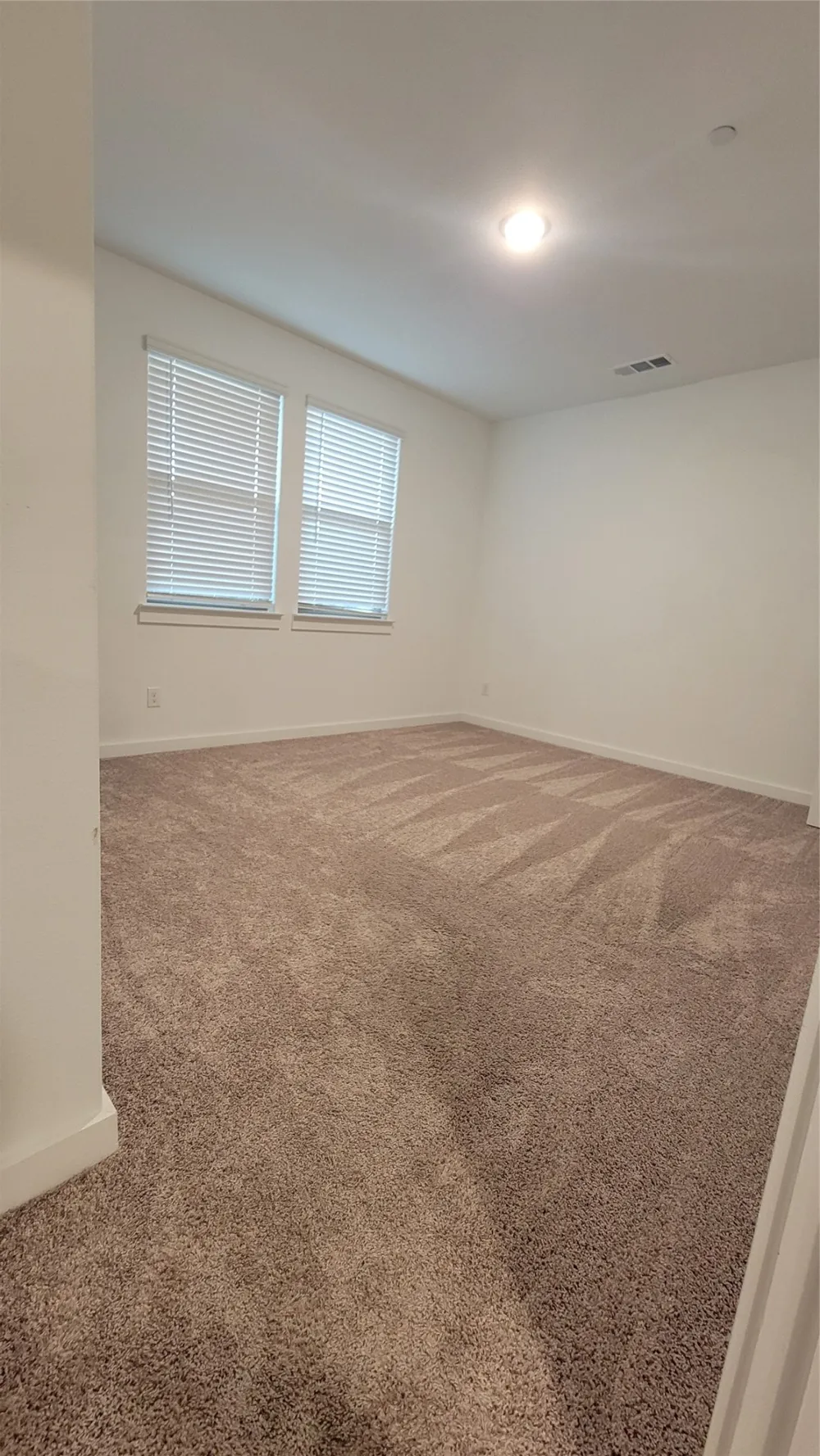2739 Levee Lane Lewisville, TX 75067