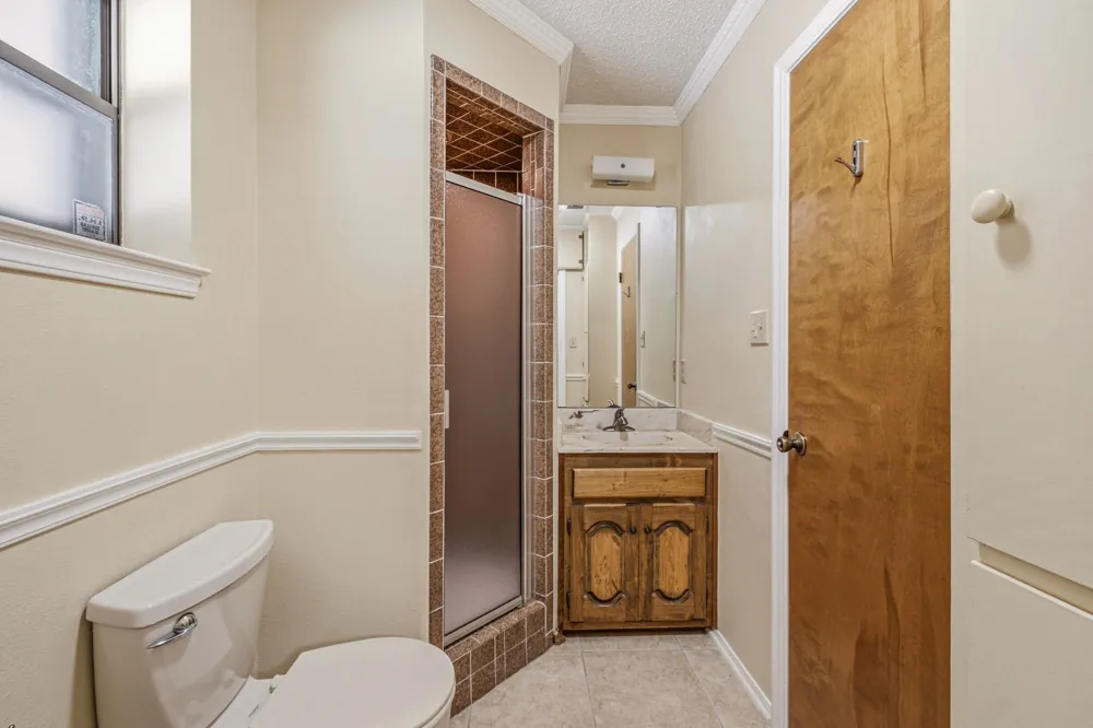 1513 Mimosa Circle Graham, TX 76450