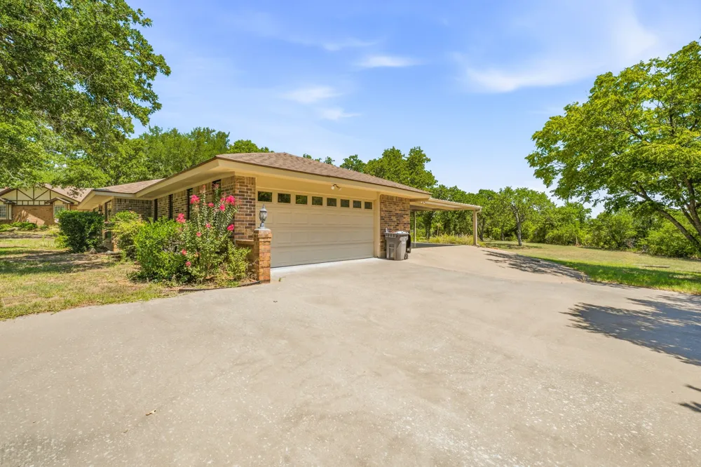 1513 Mimosa Circle Graham, TX 76450