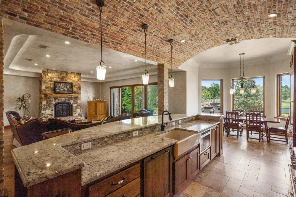15381 County Road 463 Lindale, TX 75771