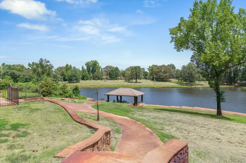 15381 County Road 463 Lindale, TX 75771