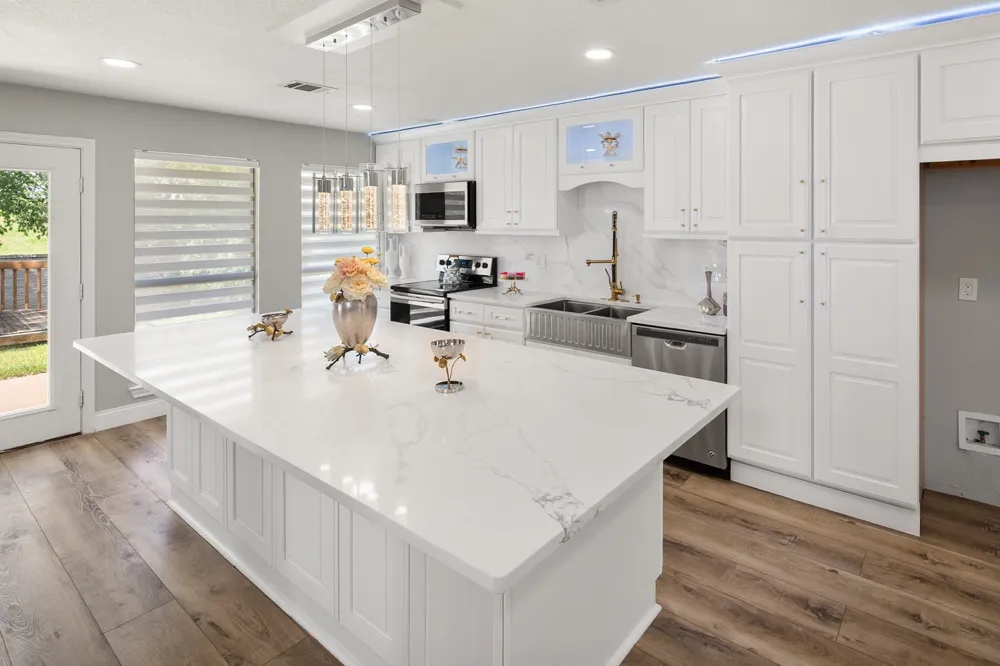 4313 Kenwood Drive Grapevine, TX 76051