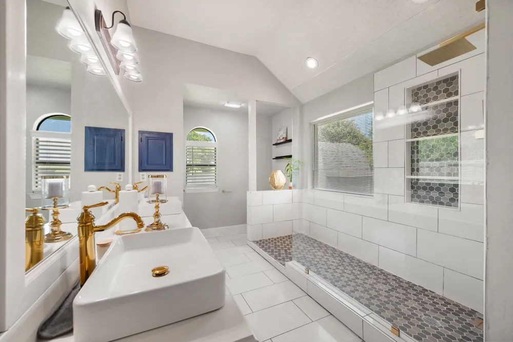 4313 Kenwood Drive Grapevine, TX 76051