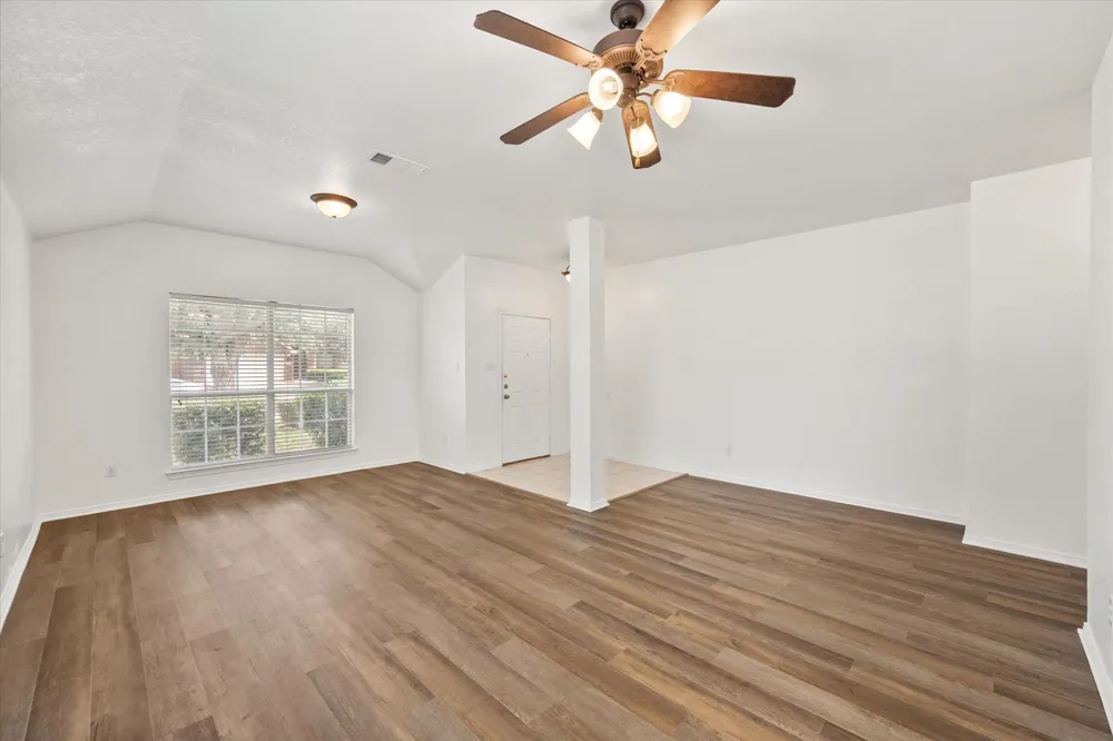 4406 Fox Meadows Lane Mansfield, TX 76063