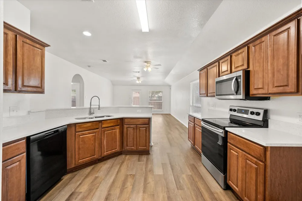 4406 Fox Meadows Lane Mansfield, TX 76063