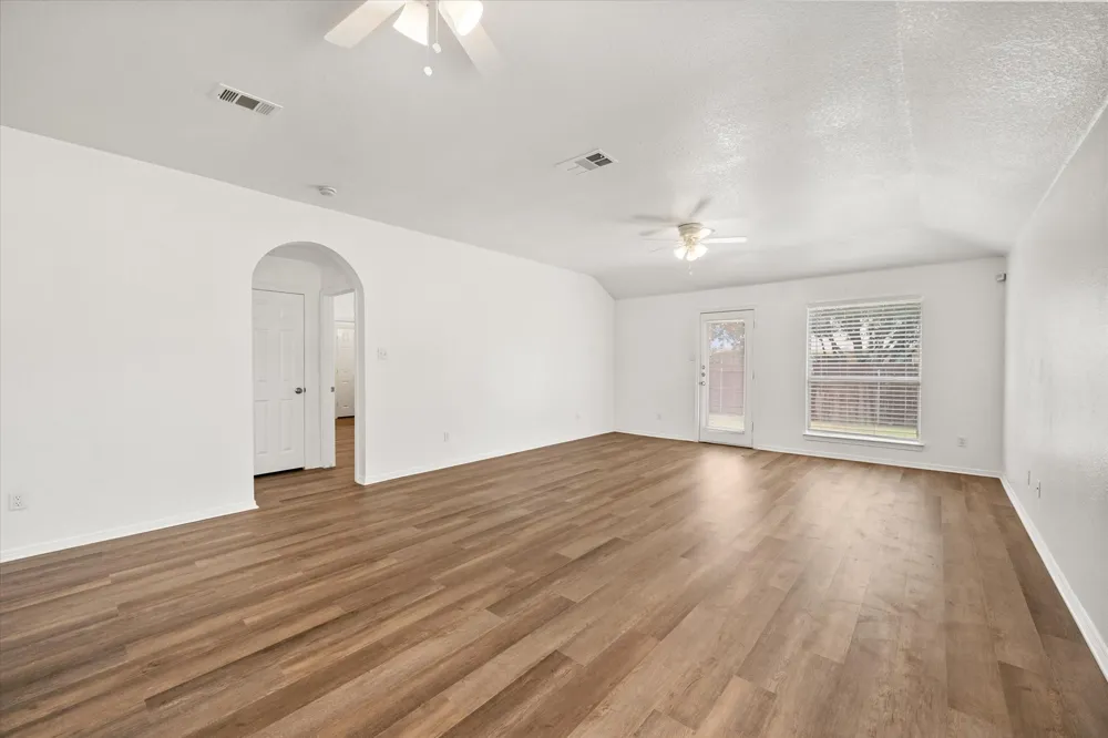 4406 Fox Meadows Lane Mansfield, TX 76063