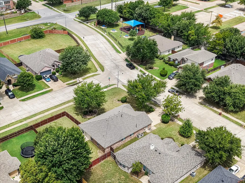 4406 Fox Meadows Lane Mansfield, TX 76063