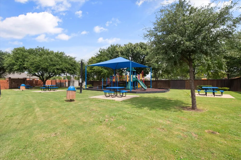 4406 Fox Meadows Lane Mansfield, TX 76063