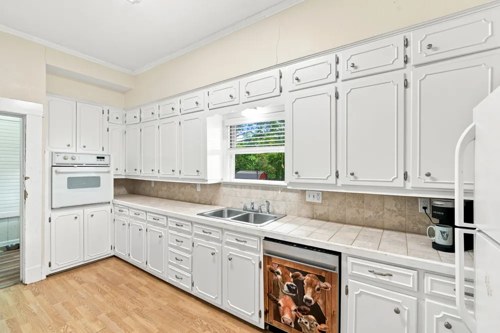 313 Corsicana Street Hillsboro, TX 76645