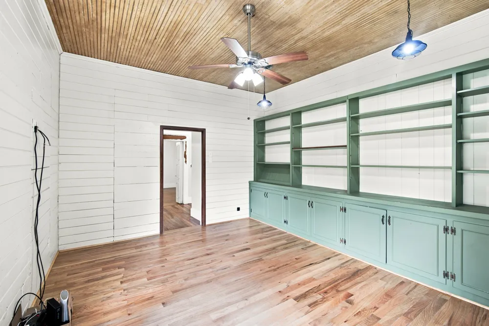 313 Corsicana Street Hillsboro, TX 76645