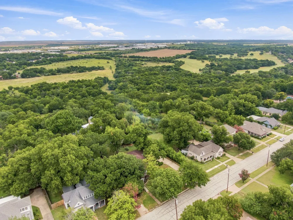 313 Corsicana Street Hillsboro, TX 76645