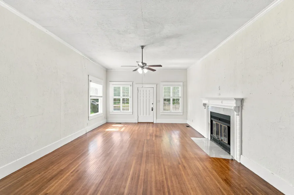 313 Corsicana Street Hillsboro, TX 76645