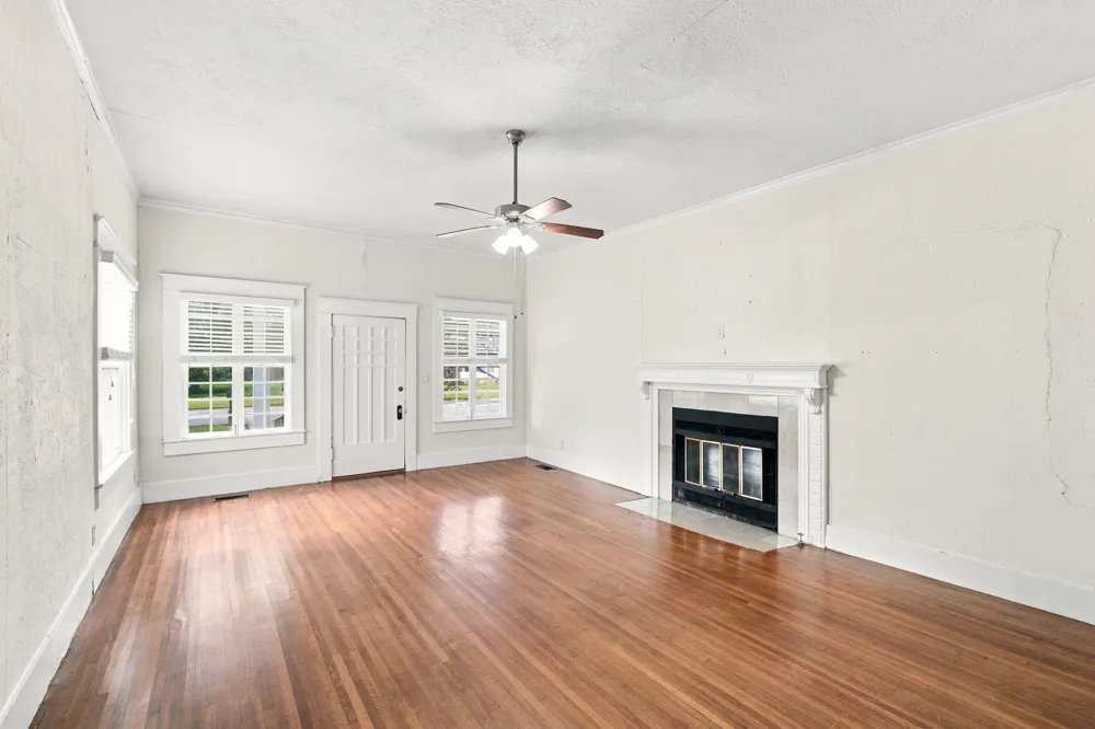 313 Corsicana Street Hillsboro, TX 76645