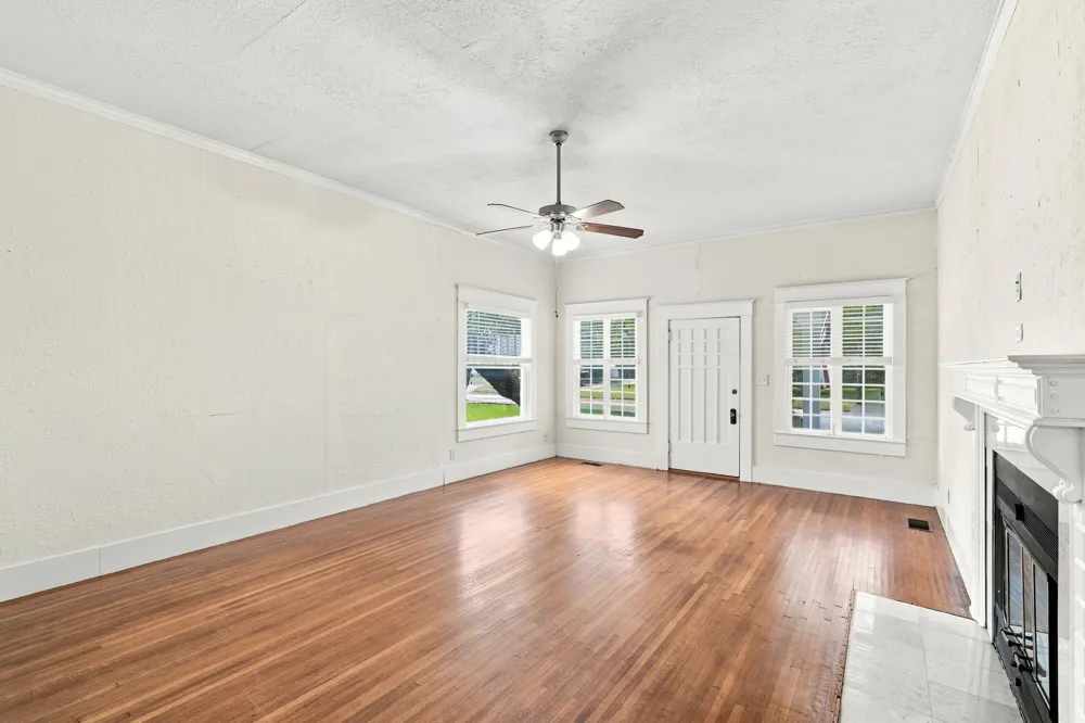 313 Corsicana Street Hillsboro, TX 76645