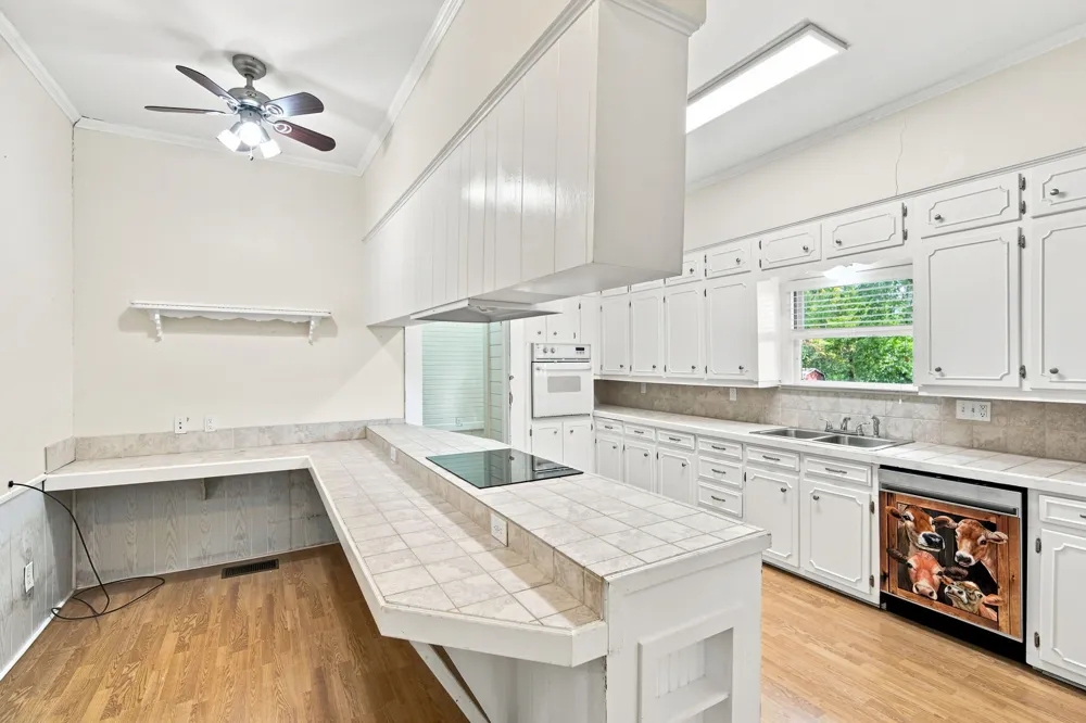 313 Corsicana Street Hillsboro, TX 76645