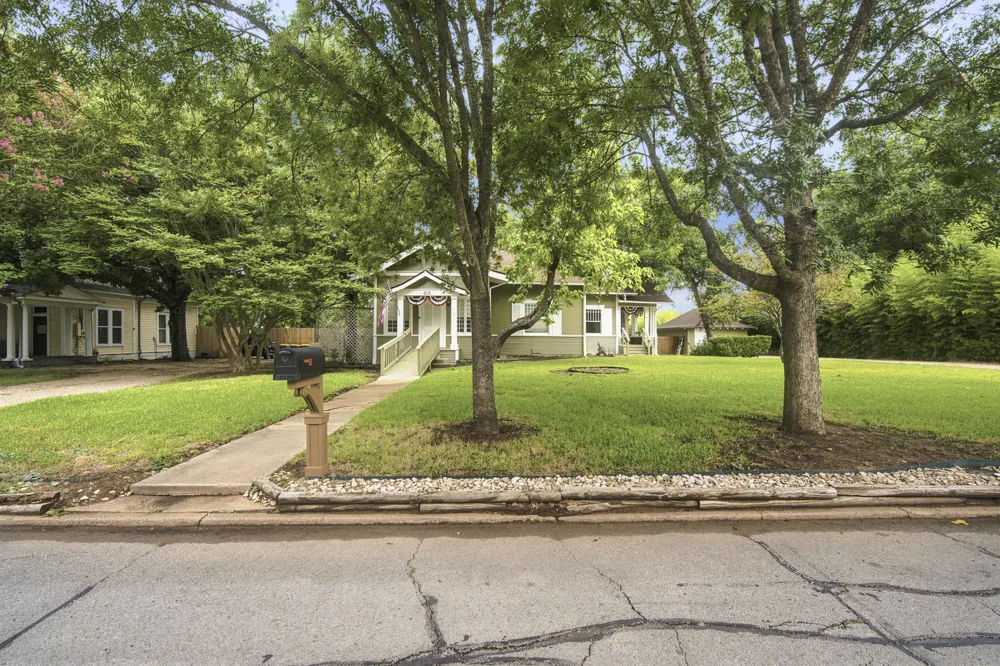 313 Corsicana Street Hillsboro, TX 76645